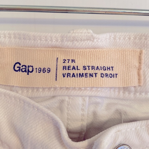 Gap Mid Rise Real Straight White Jeans - Picture 2 of 4
